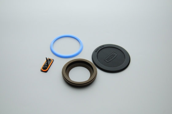 Le moulage par injection en plastique en caoutchouc partie le silicone liquide TPU