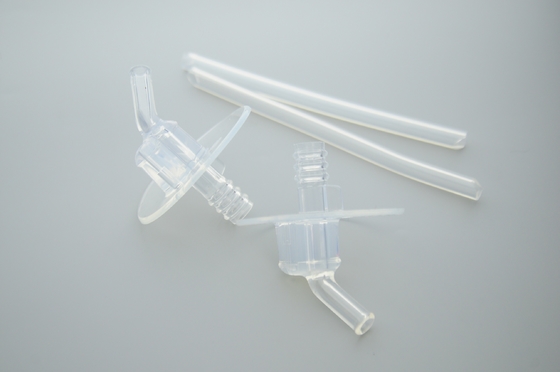 Le moulage par injection en plastique en caoutchouc partie le silicone liquide TPU
